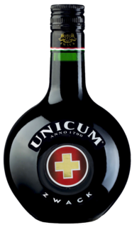 Zwack Unicum 40% 0,5l (holá fľaša)