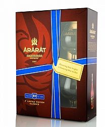 Ararat Akhtamar + 2 poháre 0,7l (40%)