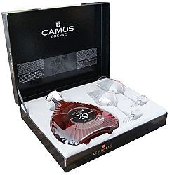 Camus XO Elegance s 2 pohármi 40% 0,7l