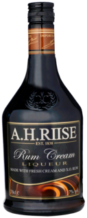 A.H. Riise Cream Liquer 17% 0,7L (holá fľaša)