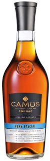 Camus VS Intensely Aromatic 40% 0,7L (čistá fľaša)
