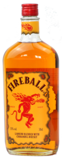 Fireball Cinnamon Whisky Likér 33% 0.7L (holá fľaša)